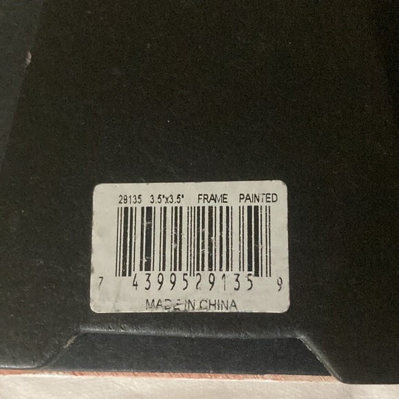 3.5 x 3.5 Picture Frame Flowers💐🌺 - Picture 5 of 5